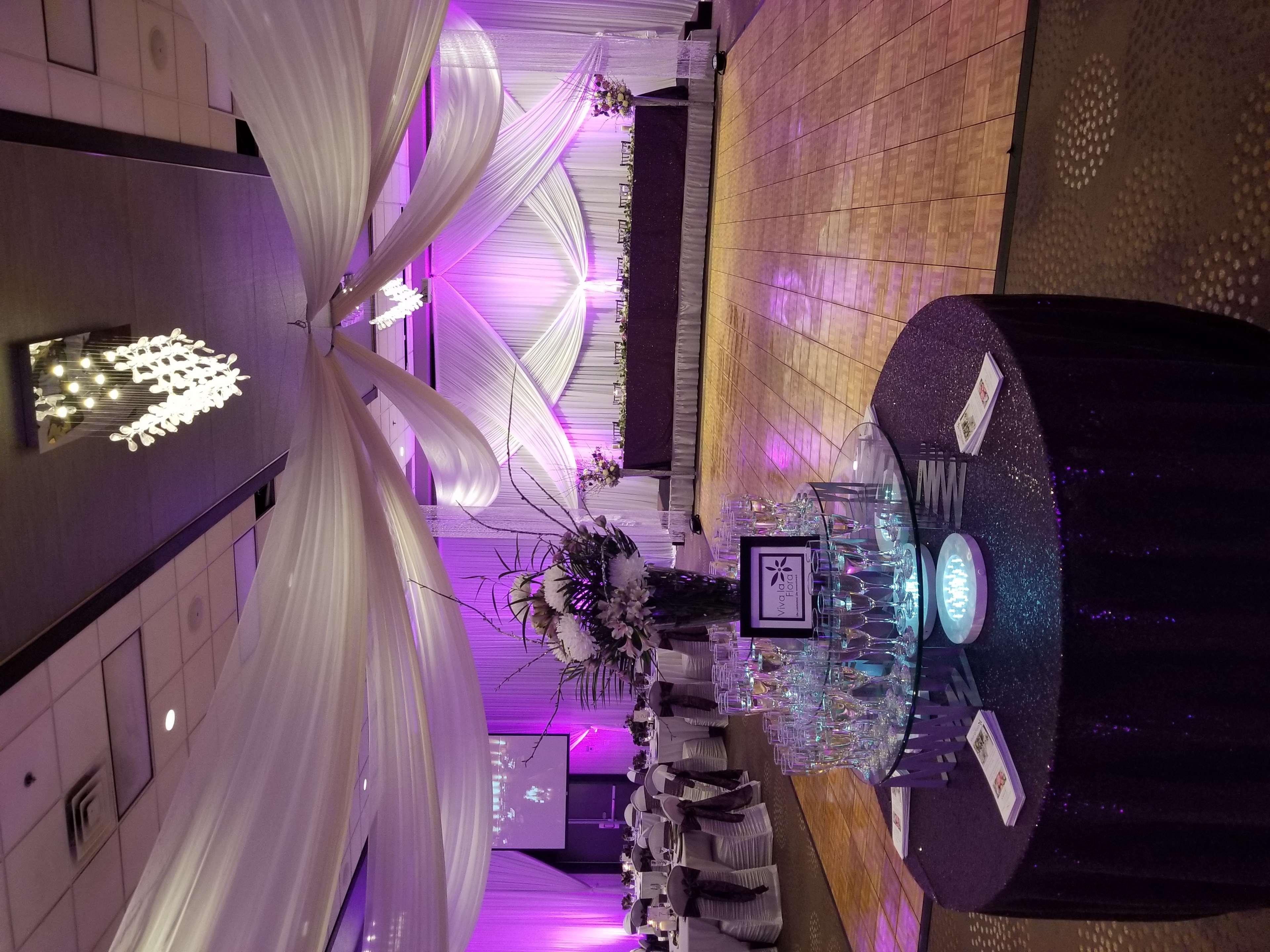 Hotel Doubletree By Hilton Bloomington