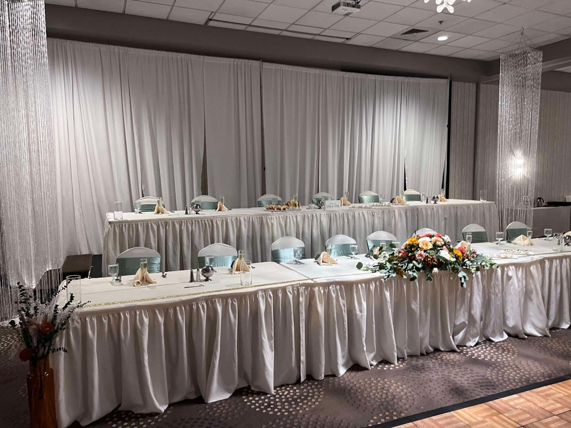 Hotel Doubletree By Hilton Bloomington